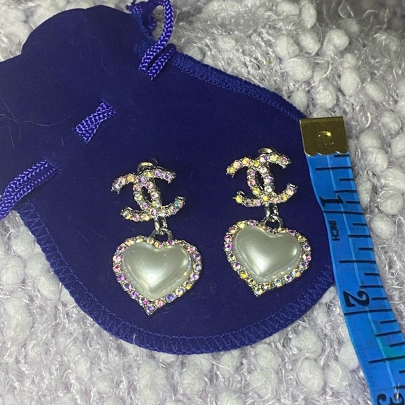 Elegant Silver and Multicolor Heart Earrings - Picture 2 of 2